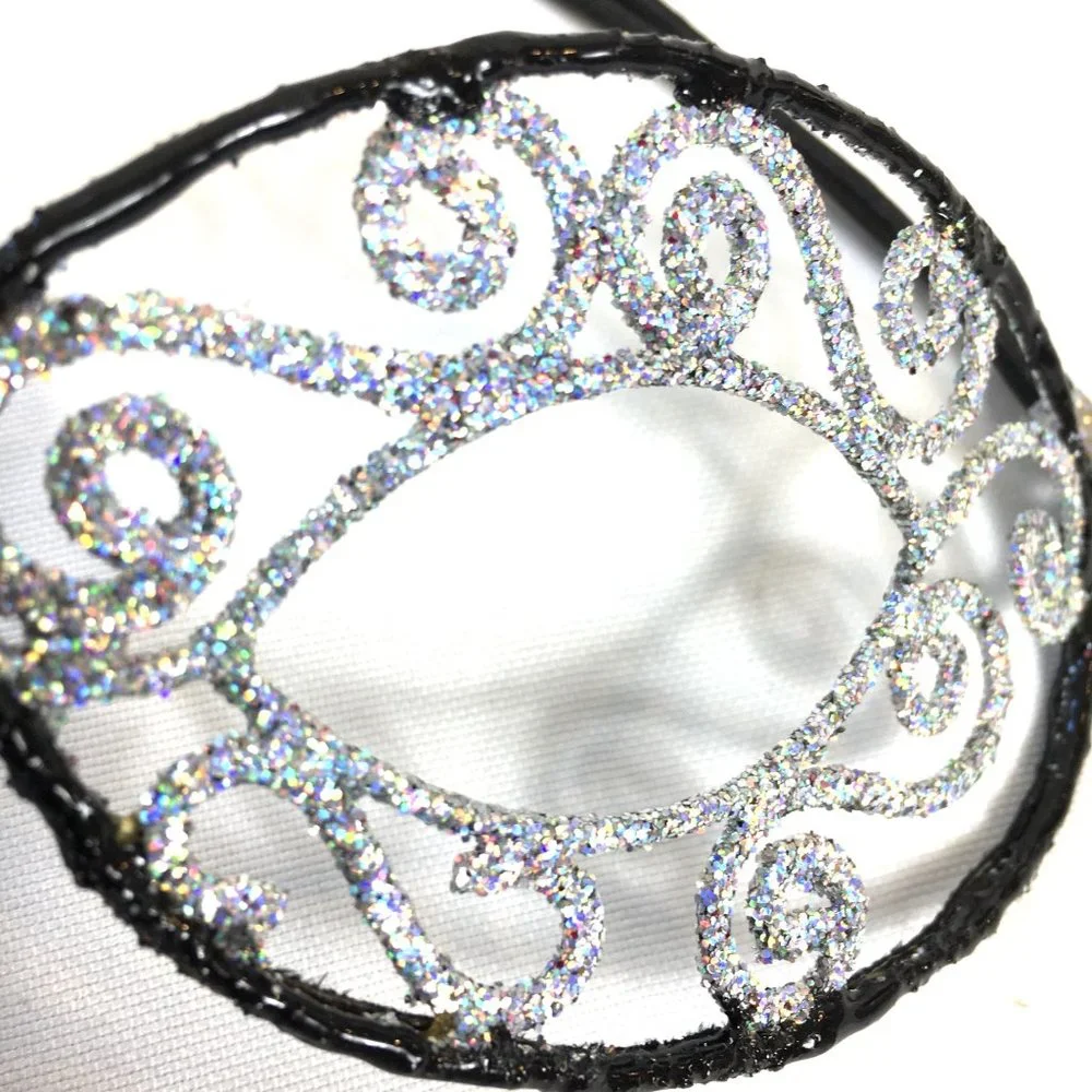Harlequin Mask Metal Silver & Black VTG * NWOT